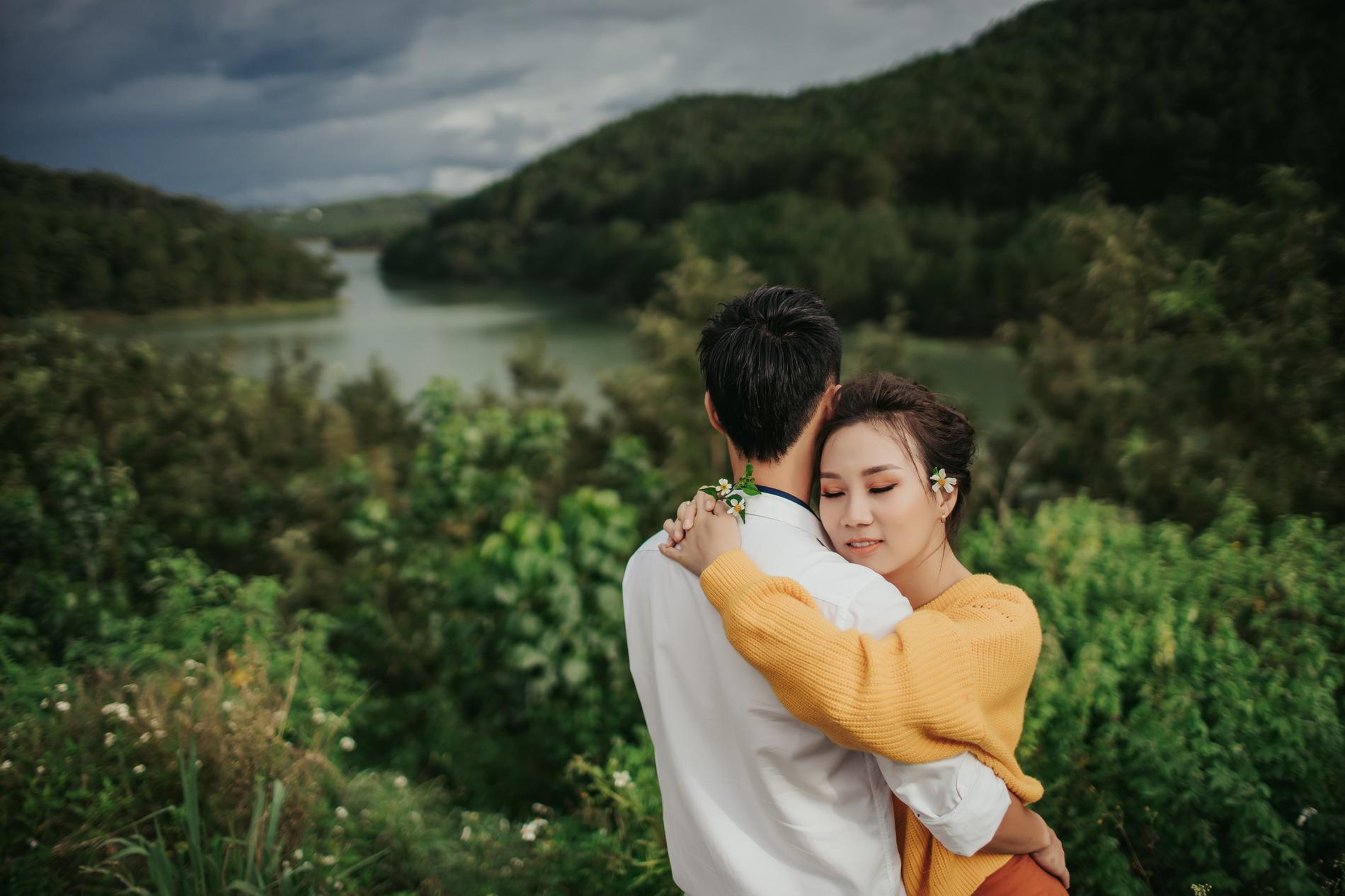  Vì sao chụp ảnh ngoại cảnh đẹp hơn trong studio? - Sở hữu bộ ảnh cưới ngoại cảnh đẹp mê tại Amie De Charme