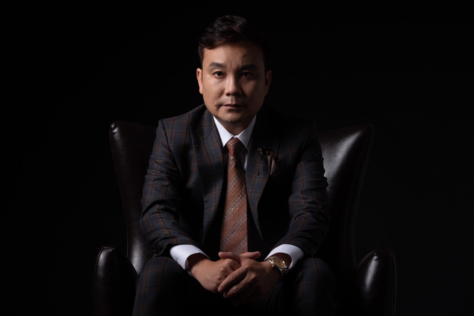 Bộ ảnh doanh nhân nổi tiếng tại tp hcm 2020 - 